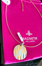 Collier pendentif rond zébré plaqué or