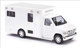 BUSCH Ford E-350 Flachdach, weiß, Bausatz