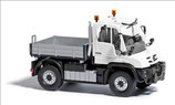 BUSCH Mercedes Benz Unimog U430, weiß, Bausatz