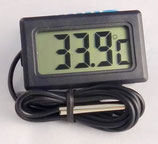 Электронный термометр с выносным датчиком температуры, универсальный! Подойдет как для автомобиля так и для дома, а также других потребностей.