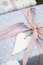 Holzherzanhänger-Geschenkanhänger weiß 10 Stück