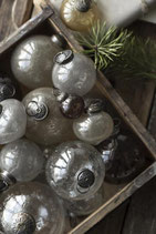 Weihnachtskugel pebbled Glas zwiebelförmig grey