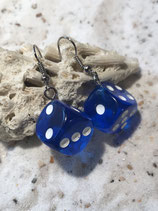 Blauer Würfel