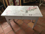 Table basse style romantique
