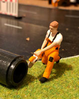 Harald mit Motorflex, kniend