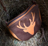 Hobobag Lauren aus Möbelleder mit Hirschmotiv