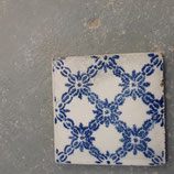 Carreau Faience Fourmaintraux Courquin 11 ×11 cm réf 11 année 1860