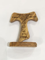 TAU CON PIEDISTALLO IN LEGNO D'ULIVO CON INCISA LA BENEDIZIONE DI SAN FRANCESCO