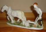 Porzellanfigur Bauer mit Pferd und Pflug