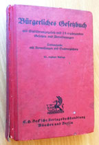 Bürgerliches Gesetzbuch mit Einführungsgesetz und 25 ergänzenden Gesetzen und Verordnungen 1942