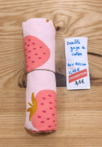 Coupon - Double gaze de coton - Fraises - 40 x 140 cm