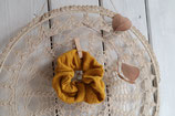 Scrunchie aus Muselin senfgelb