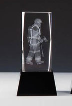 3D Glas-  block Feuer-  wehr m. Sockel