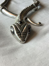 Collier ras du cou en forme de serpent