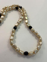 Collier Vintage perles d'eau douce