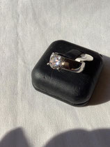 Bague en métal argenté zircon