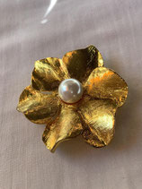 Broche (où Pendentif) Vintage doré Signé MWX