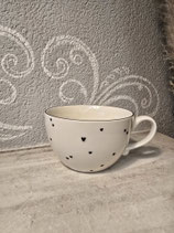 Grosse Tasse mit vielen schwarzen Herzen   Bastion Collections
