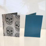 Etui carte-grise (simili), têtes de mort argentées ou bleu canard
