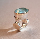 Edelsteinring aus 925 Silber, 585 Gold und mit großem Beryll