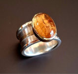Wunderschöner, handgearbeiteter Silberring mit 585 Gold und Edeltopas