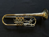 Konzerttrompete "Schmid" - versilbert mit vergoldetem Druckwerk und vergoldeten Zügen - Stimmzug mit 2 Überblasklappen, sowie 1 normaler Stimmzug - Neusilber Garnitur