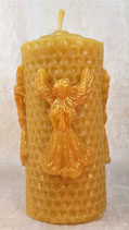 Bienenwachskerze Stumpen Wabenkerze mit Engel, 6 x 10 cm