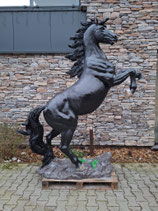 RIBEL224048 Pferde Figur aufsteigend lebensgroß