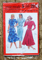 Pochette patron Neue Mode S2978 - Robe femme