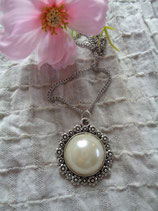 Kette "Blume" antik silber Cabochon creme  K - 0102
