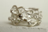 Korallen Ring mit Brillanten