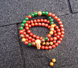 Malas en Jaspe rouge, Jade verte et perle en bois