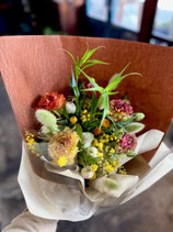 kayaおまかせ生花花束：お得な送料込み