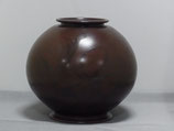 Ｂ１３．壺型本焼き朱銅