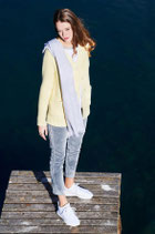 Jeans von HUBERT GASSER