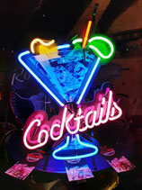 Cocktails with Ice-Cub Neon Licht Eyecatcher Werbung Eiswürfel Reklame