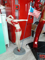 Pin Up Girl US-Flagge  GFK Figur American Flagg Amerika Skulptur Statue