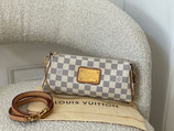 Louis Vuitton Tasche Pochette Eva Damier Azur