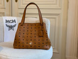 MCM Tasche Essential Visetos cognac neuwertig