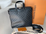 Louis Vuitton Tasche Explorer Messenger Monogram Eclipse