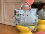 Balenciaga Tasche Velo Leder hellblau