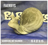 Schnecke mit Blumen