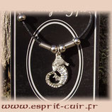 Pendentif hippocampe