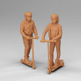 Mareike und Friedel beim Rollern (F-202), 3D-Druck-Figuren, unbemalt, 1:45