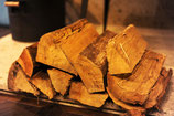 薪ストーブ用　自然乾燥の針葉樹ミックス薪　約40cm　 約300kg/約1㎥　（配達料込み）
