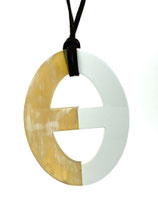 Horn Anhänger Hornanhänger beige braun weiß (510)