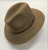 Chapeau Taupe