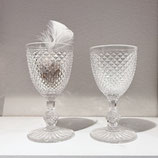 Set: 2 Gläser (Pressglas Rhombenmuster)