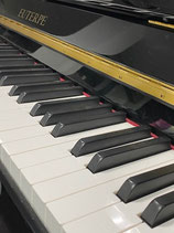 Klavier Euterpe EU 112 schwarz poliert gebr.