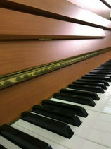 Yamaha P112N Klavier